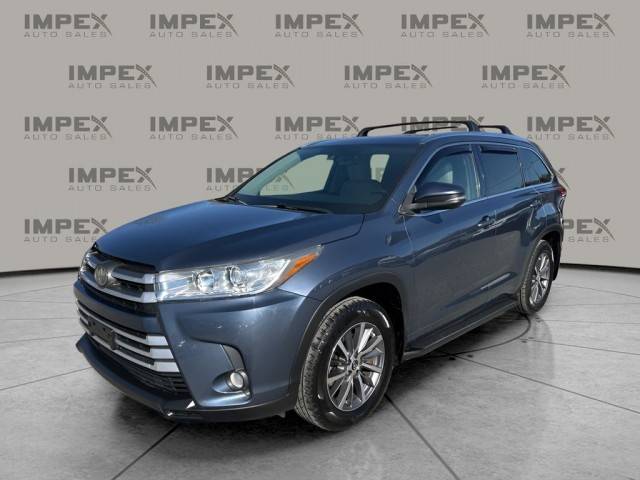 2018 Toyota Highlander XLE AWD photo