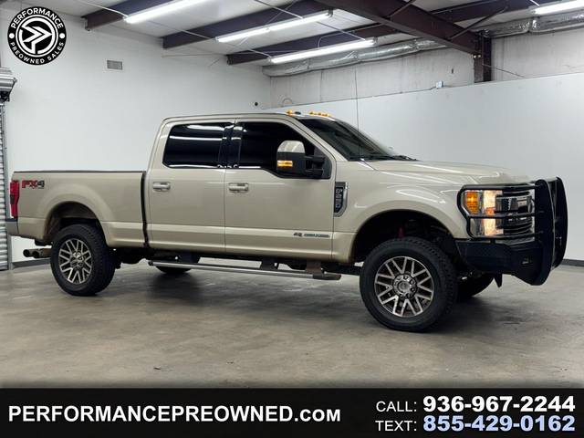 2017 Ford F-250 Super Duty Lariat 4WD photo