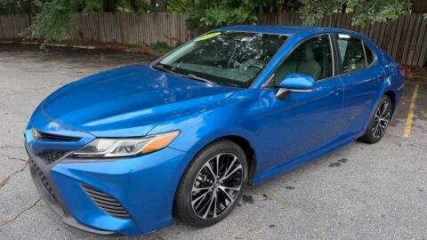 2018 Toyota Camry SE FWD photo