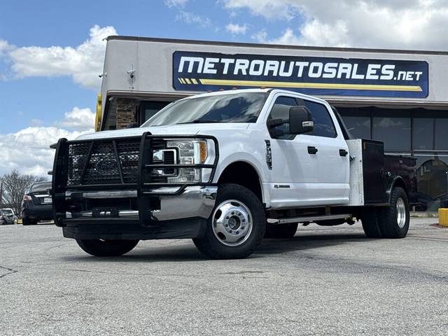 2017 Ford F-350 Super Duty XL 4WD photo