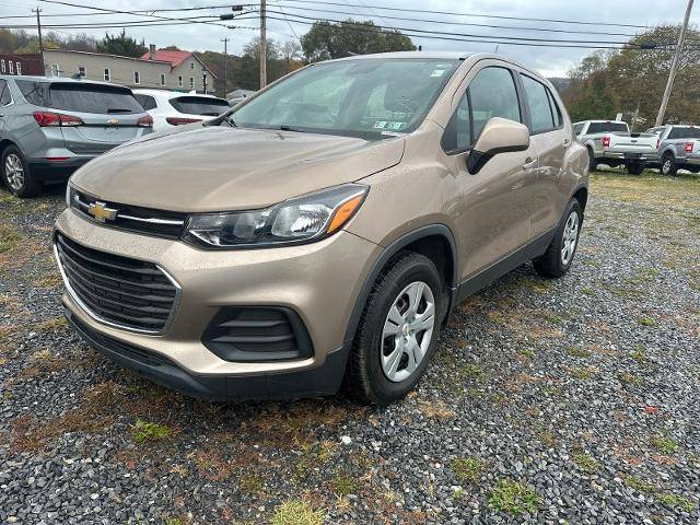 2018 Chevrolet Trax LS FWD photo
