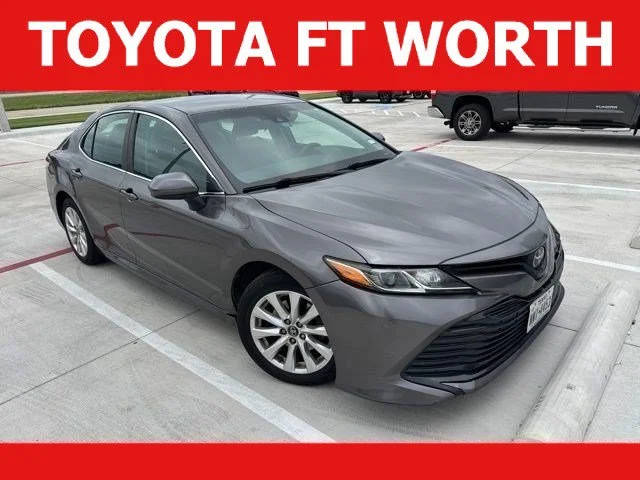 2018 Toyota Camry LE FWD photo