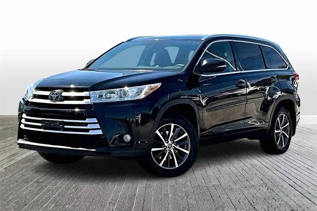 2017 Toyota Highlander XLE AWD photo