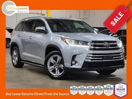 2017 Toyota Highlander Limited FWD photo