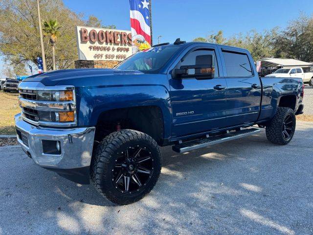 2018 Chevrolet Silverado 2500HD LT 4WD photo