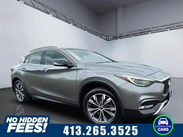 2018 Infiniti QX30 Premium AWD photo