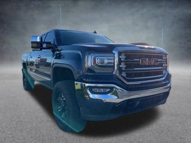 2018 GMC Sierra 1500 SLT 4WD photo