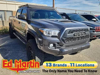 2017 Toyota Tacoma TRD Sport 4WD photo