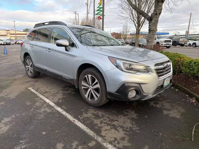 2018 Subaru Outback Limited AWD photo