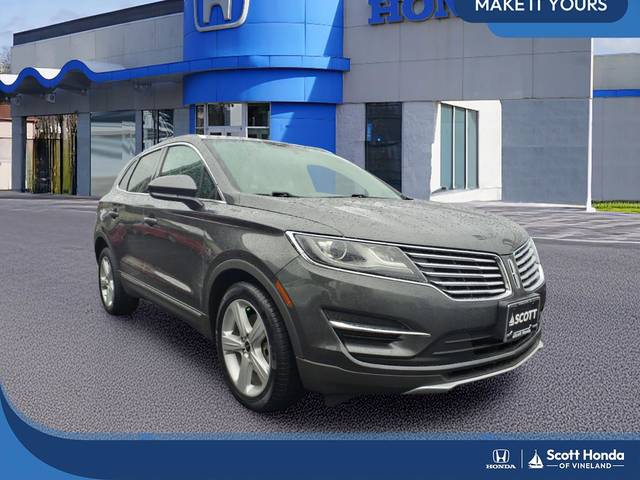 2018 Lincoln MKC Premiere FWD photo