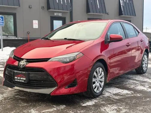2018 Toyota Corolla LE FWD photo