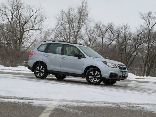 2018 Subaru Forester  AWD photo