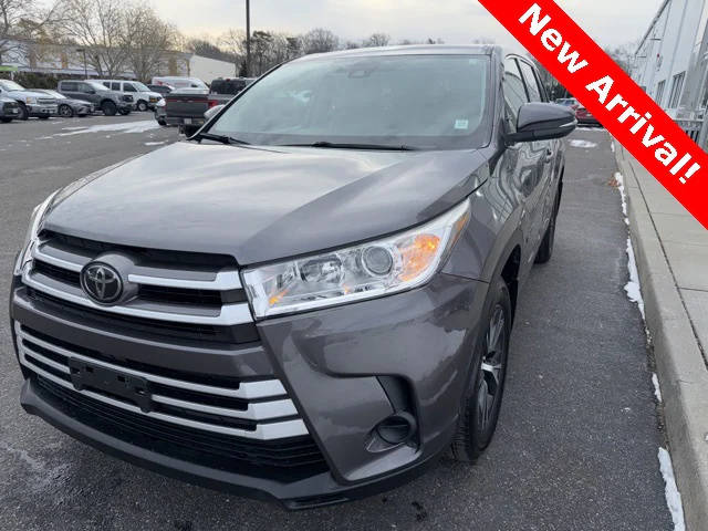 2018 Toyota Highlander LE AWD photo