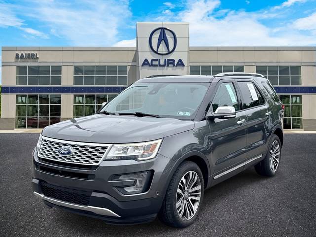 2017 Ford Explorer Platinum 4WD photo