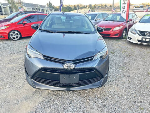 2018 Toyota Corolla LE FWD photo