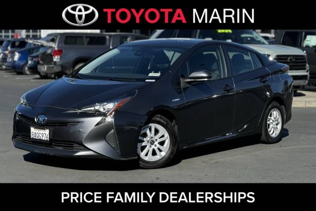 2017 Toyota Prius One FWD photo