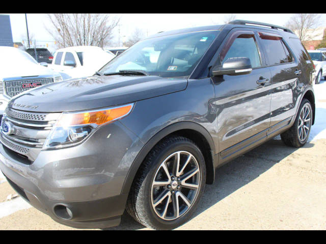 2015 Ford Explorer XLT 4WD photo