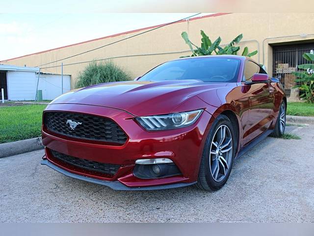 2015 Ford Mustang  RWD photo