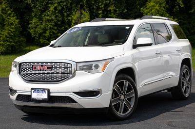 2018 GMC Acadia Denali AWD photo