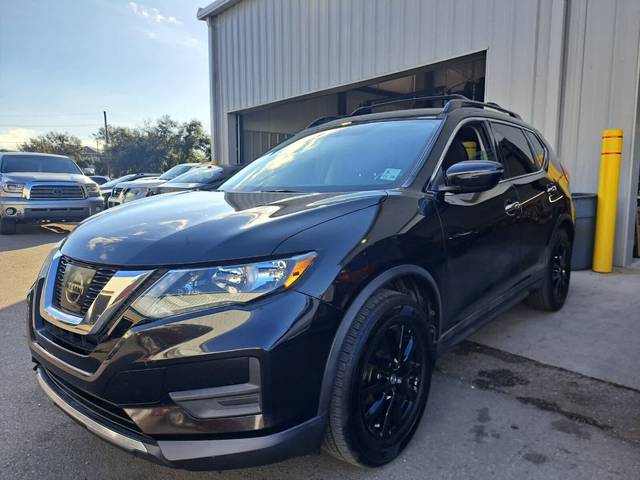 2017 Nissan Rogue SV FWD photo