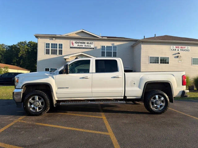 2017 GMC Sierra 2500HD SLE 4WD photo