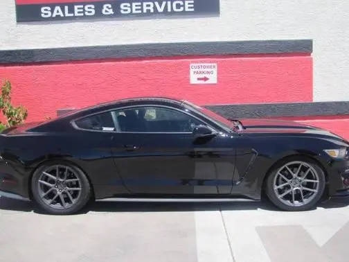 2016 Ford Mustang EcoBoost RWD photo