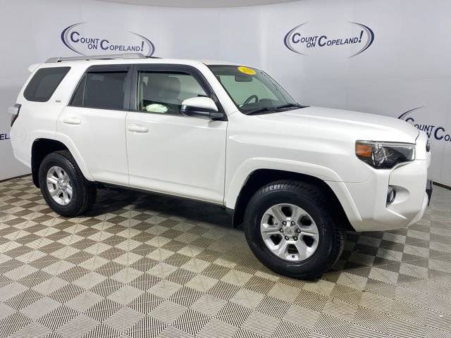 2018 Toyota 4Runner SR5 4WD photo