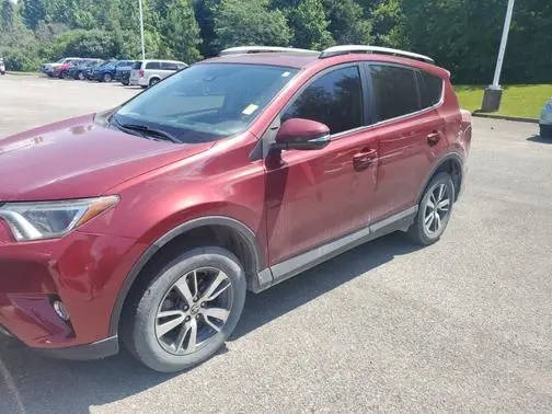 2018 Toyota RAV4 XLE FWD photo