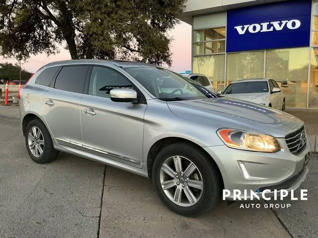 2017 Volvo XC60 Inscription FWD photo
