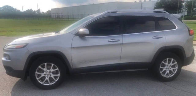 2015 Jeep Cherokee Latitude 4WD photo