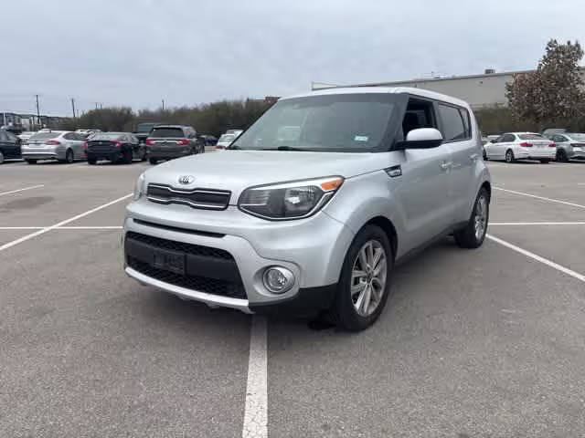 2018 Kia Soul + FWD photo