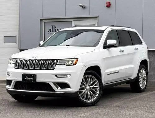 2018 Jeep Grand Cherokee Summit 4WD photo