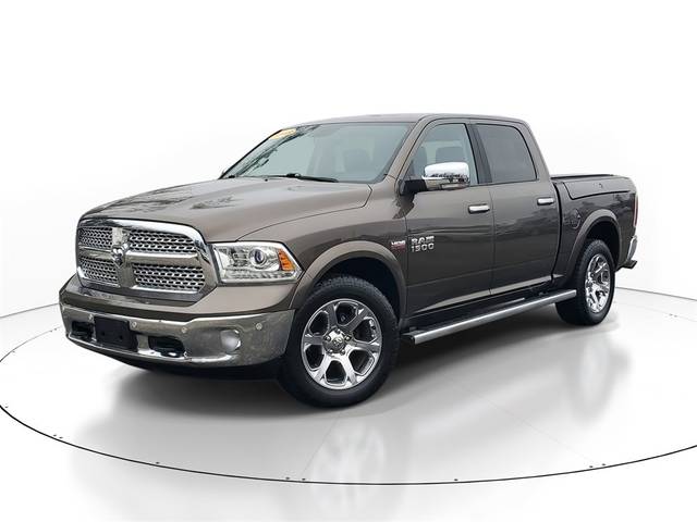2018 Ram 1500 Laramie 4WD photo