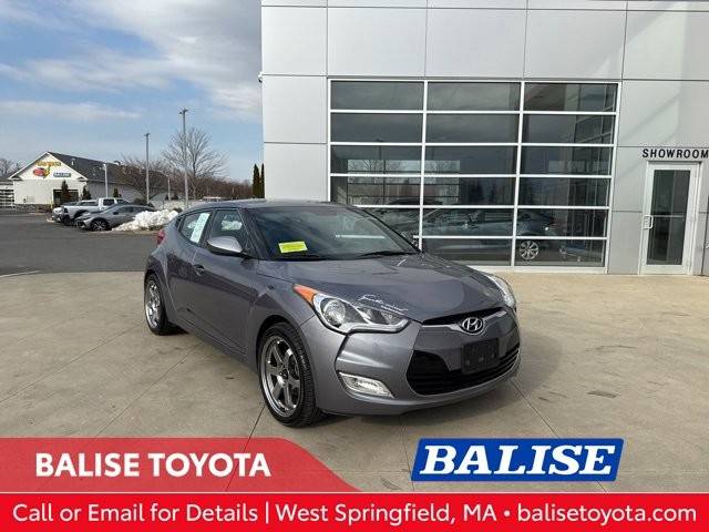 2017 Hyundai Veloster Value Edition FWD photo