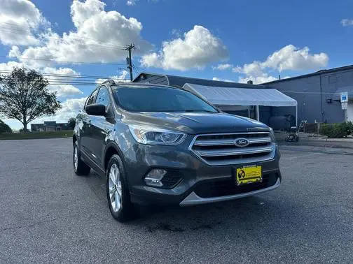 2018 Ford Escape SEL FWD photo