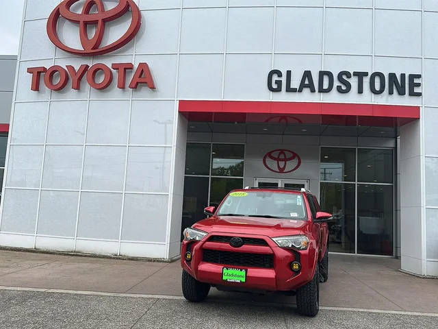 2018 Toyota 4Runner SR5 Premium 4WD photo