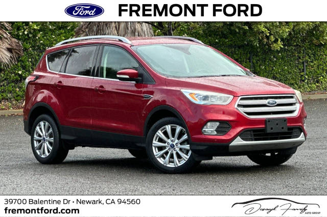 2018 Ford Escape Titanium 4WD photo