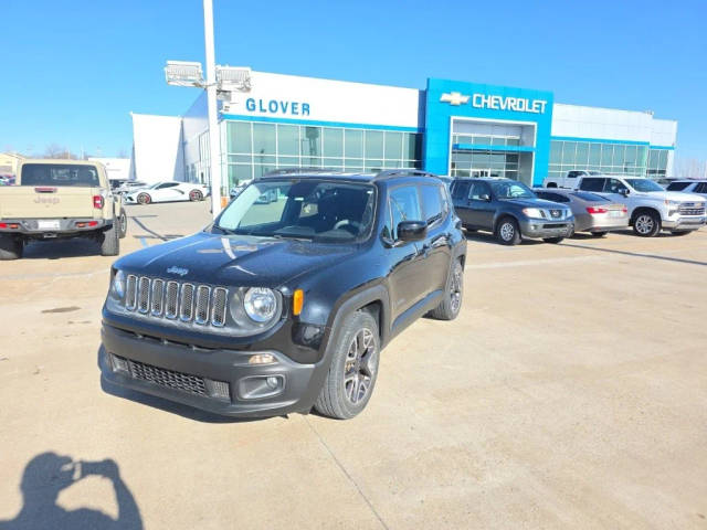 2017 Jeep Renegade Latitude FWD photo