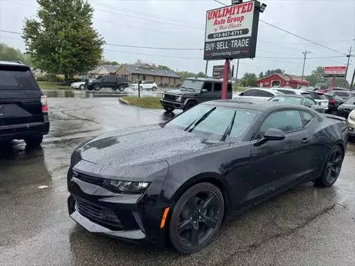 2018 Chevrolet Camaro 1LT RWD photo