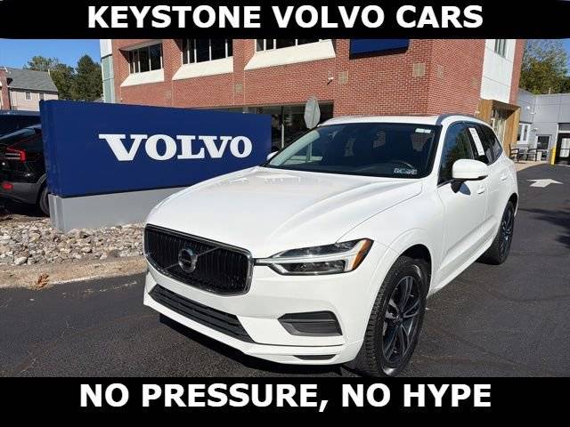 2018 Volvo XC60 Momentum AWD photo