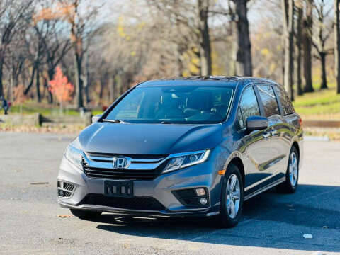 2018 Honda Odyssey EX-L FWD photo