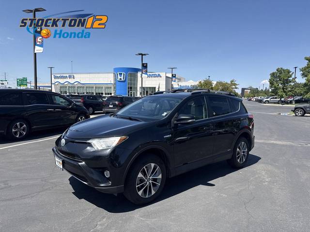 2018 Toyota RAV4 Hybrid XLE AWD photo