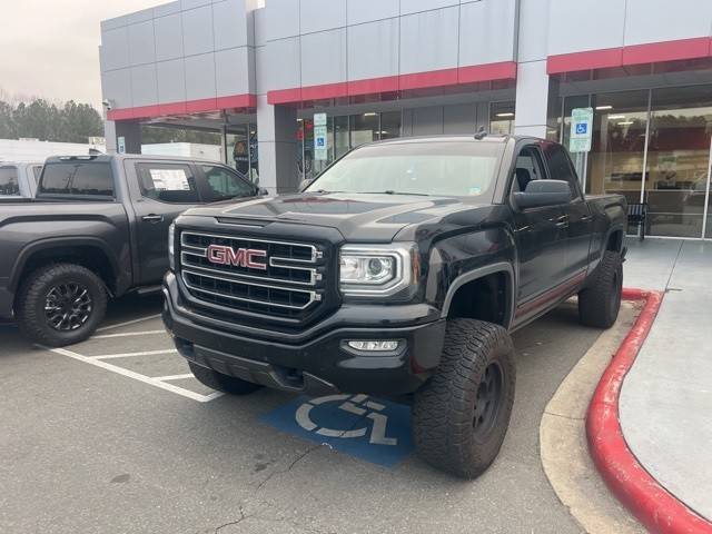 2018 GMC Sierra 1500 SLE 4WD photo