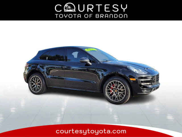 2018 Porsche Macan Turbo AWD photo