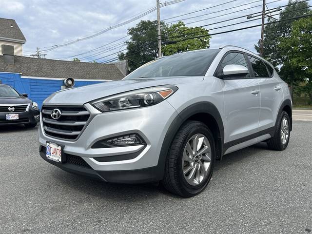 2017 Hyundai Tucson SE AWD photo
