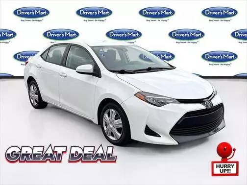 2018 Toyota Corolla LE FWD photo