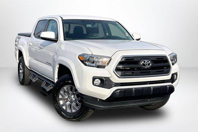 2017 Toyota Tacoma SR5 RWD photo