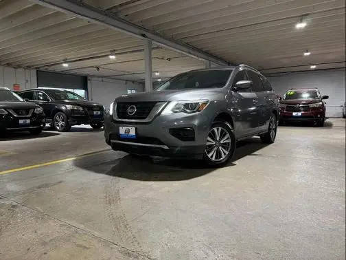 2018 Nissan Pathfinder S 4WD photo