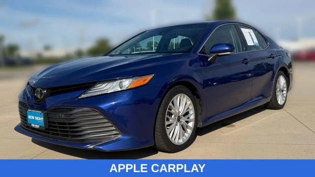 2018 Toyota Camry XLE V6 FWD photo