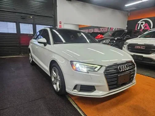 2018 Audi A3 Premium AWD photo